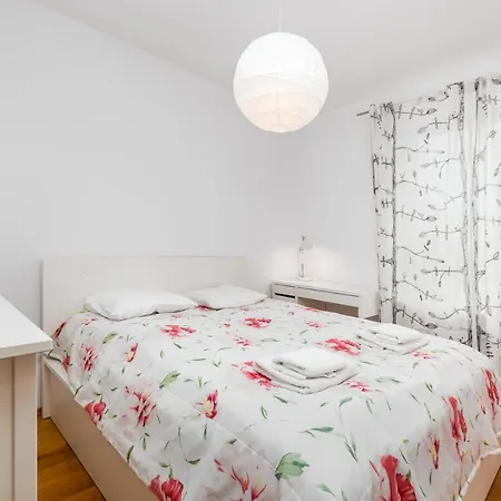 Czapelska 40 By Homeprime *