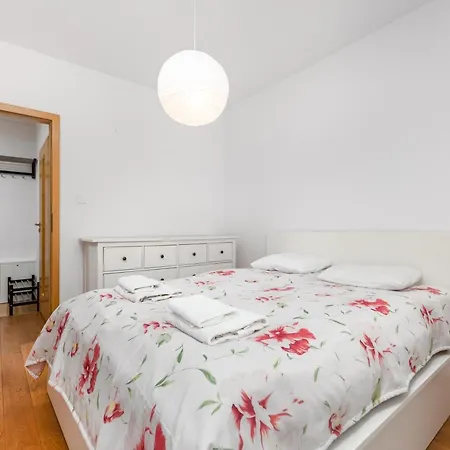 Czapelska 40 By Homeprime Apartment