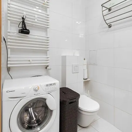 Czapelska 40 By Homeprime Warsaw